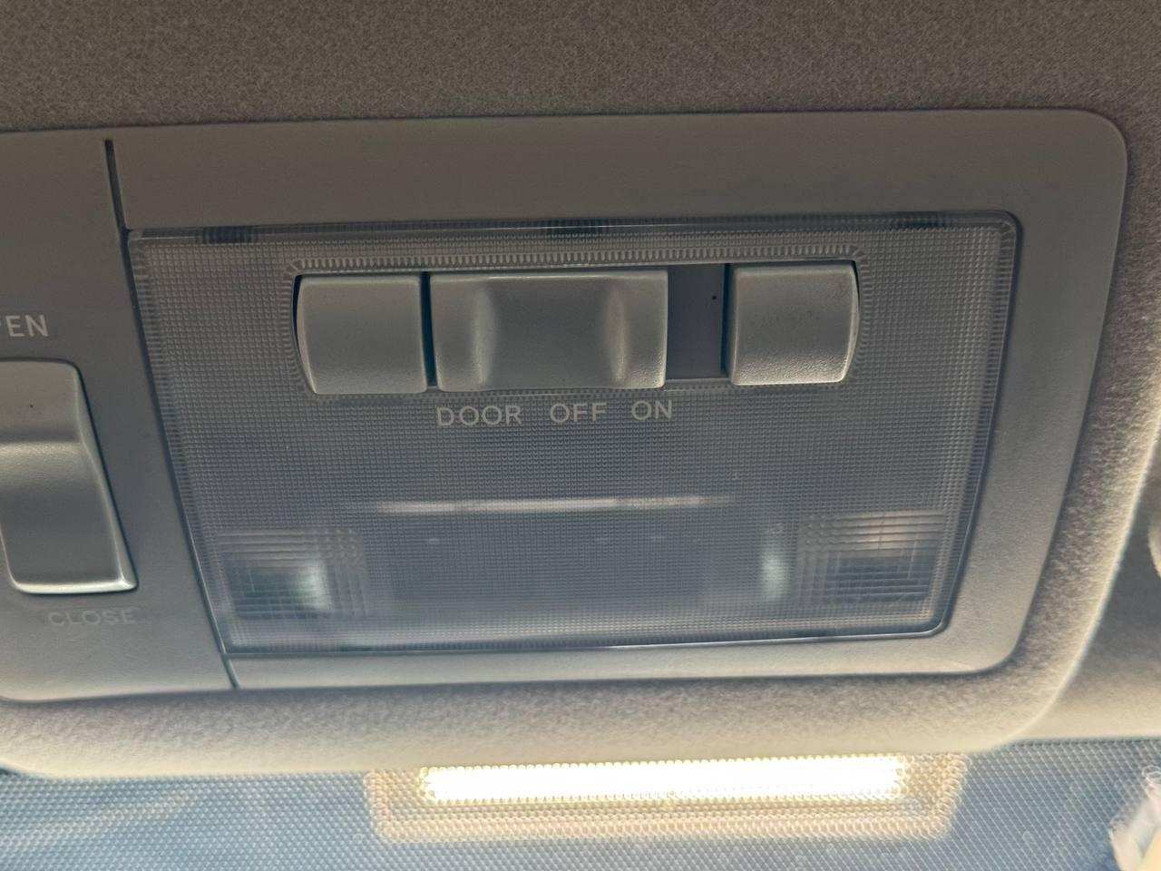 Scion tC 3dr HB Manual Spec (Natl) 2007