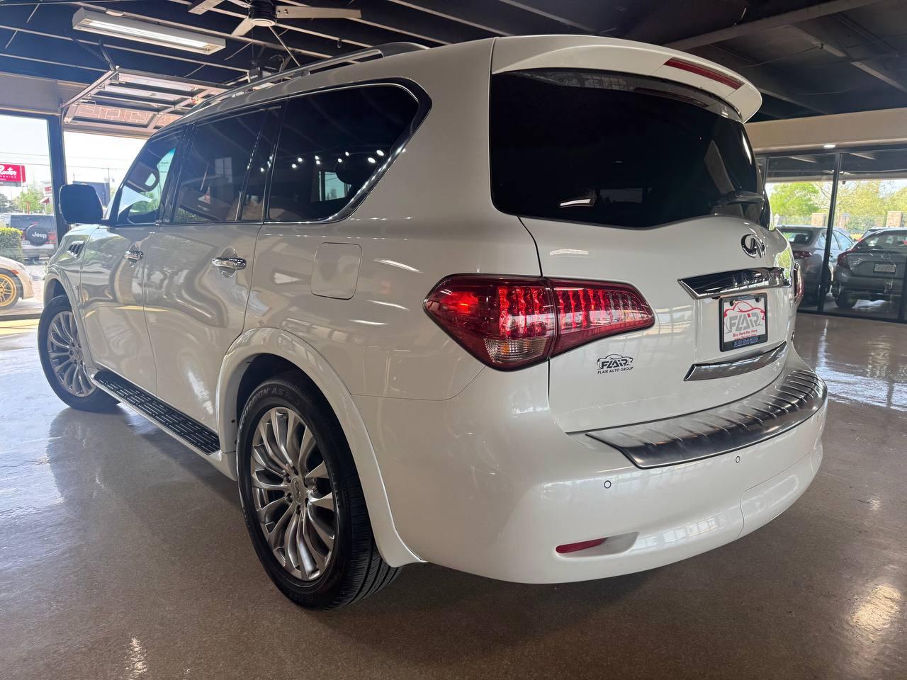 Infiniti QX80 RWD 2017