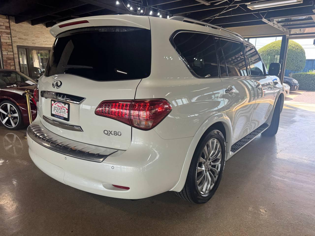 Infiniti QX80 RWD 2017