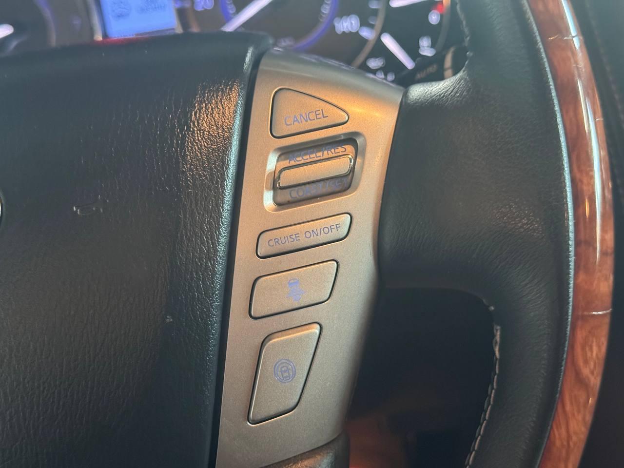 Infiniti QX80 RWD 2017