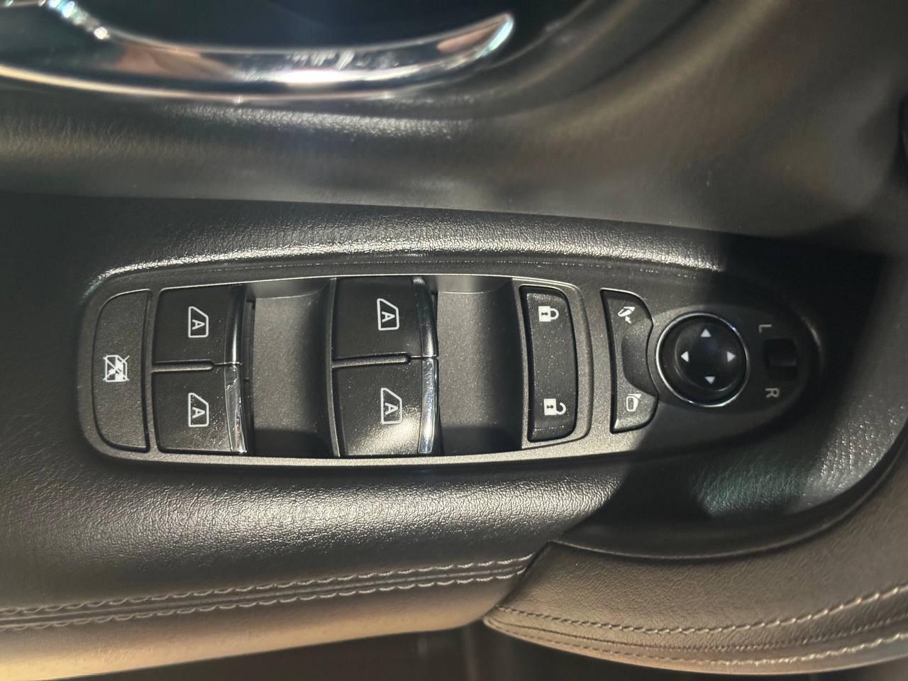 Infiniti QX80 RWD 2017