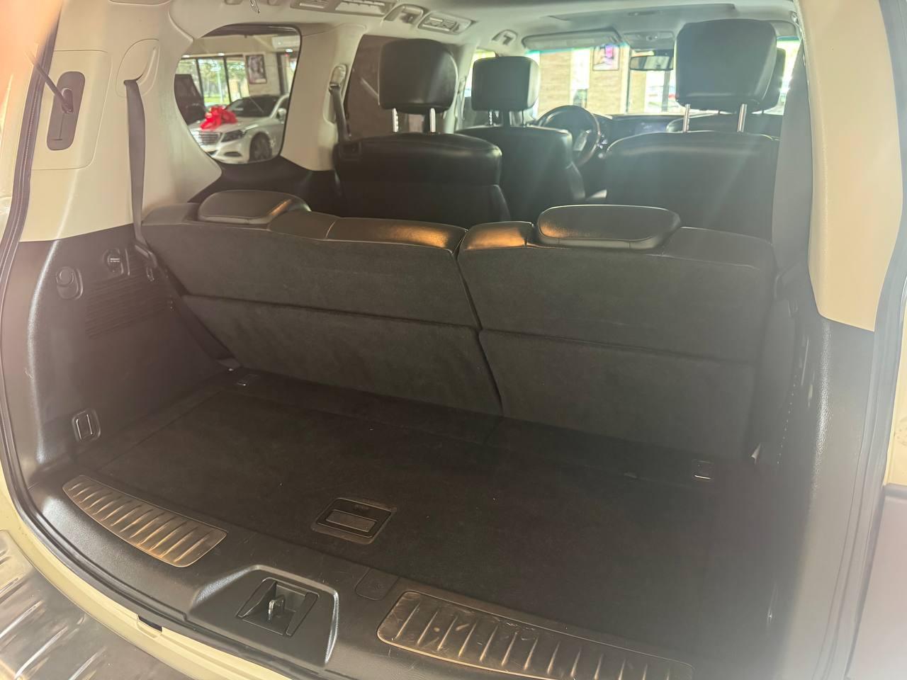 Infiniti QX80 RWD 2017