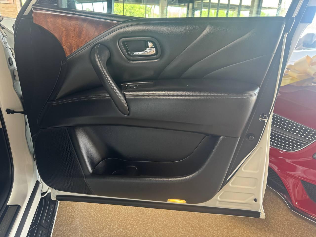 Infiniti QX80 RWD 2017