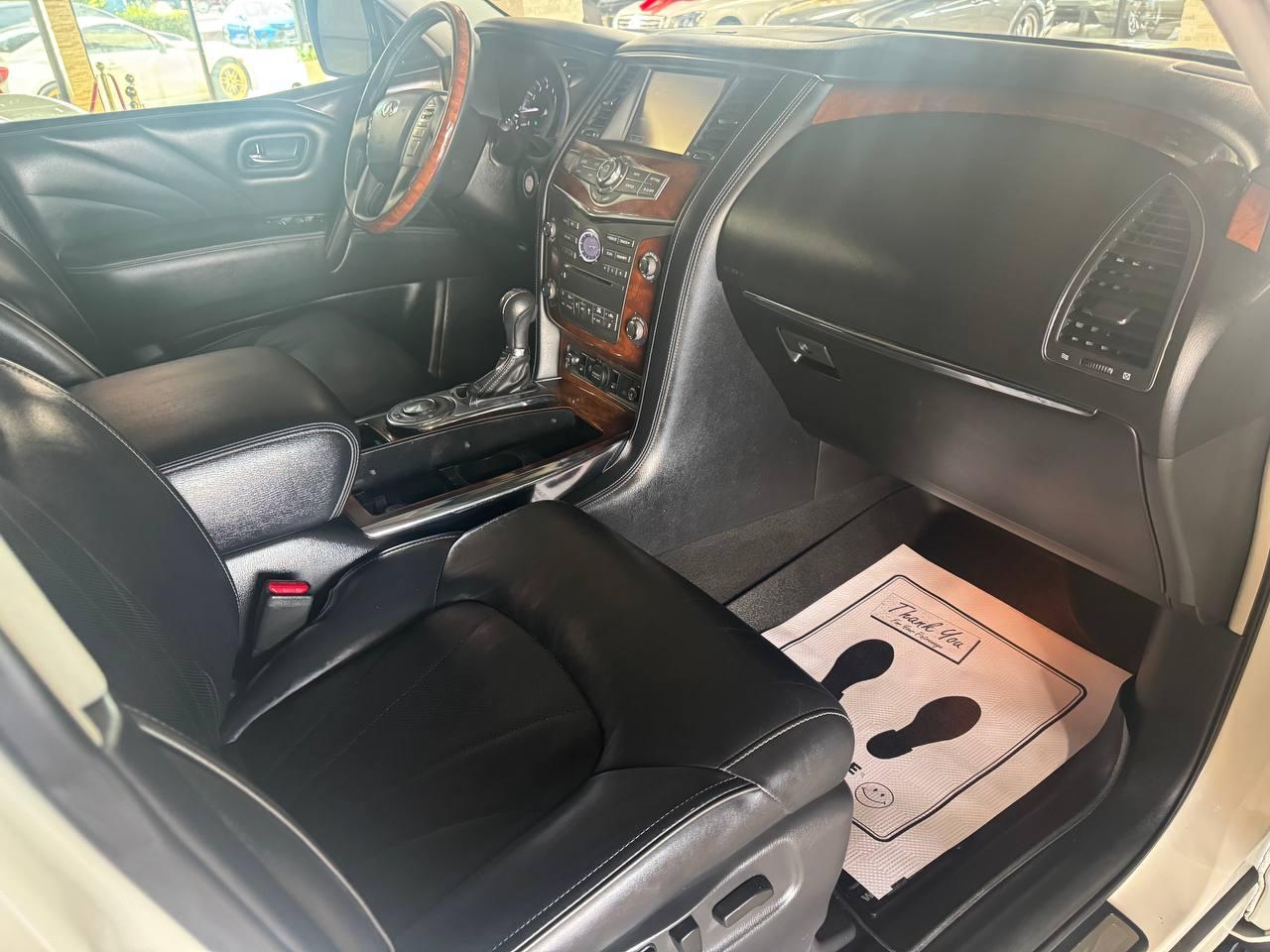 Infiniti QX80 RWD 2017