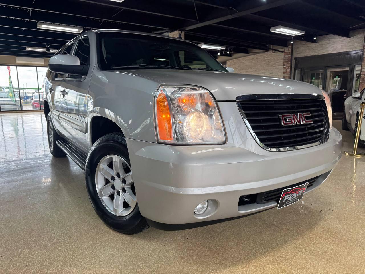 GMC Yukon 2WD 4dr 1500 SLT 2007