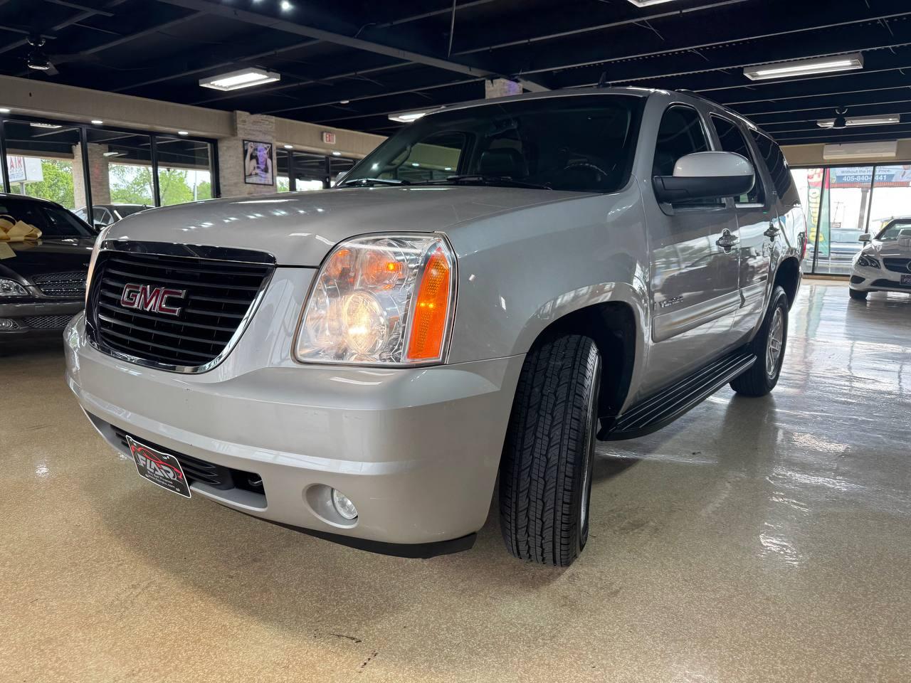 GMC Yukon 2WD 4dr 1500 SLT 2007