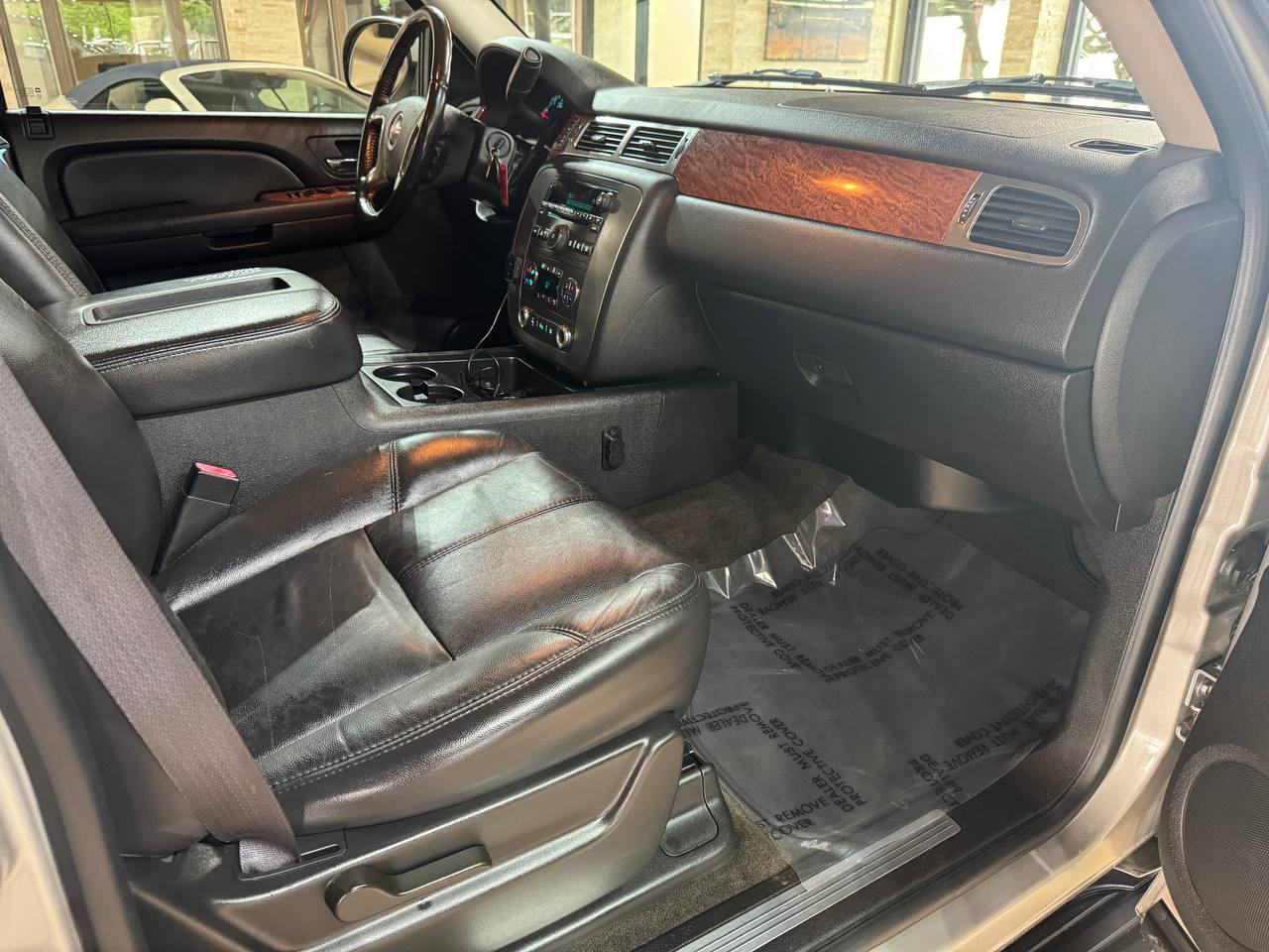 GMC Yukon 2WD 4dr 1500 SLT 2007