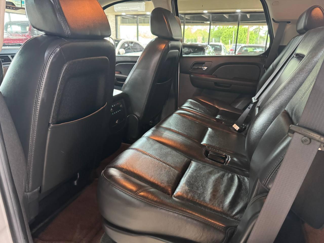 GMC Yukon 2WD 4dr 1500 SLT 2007