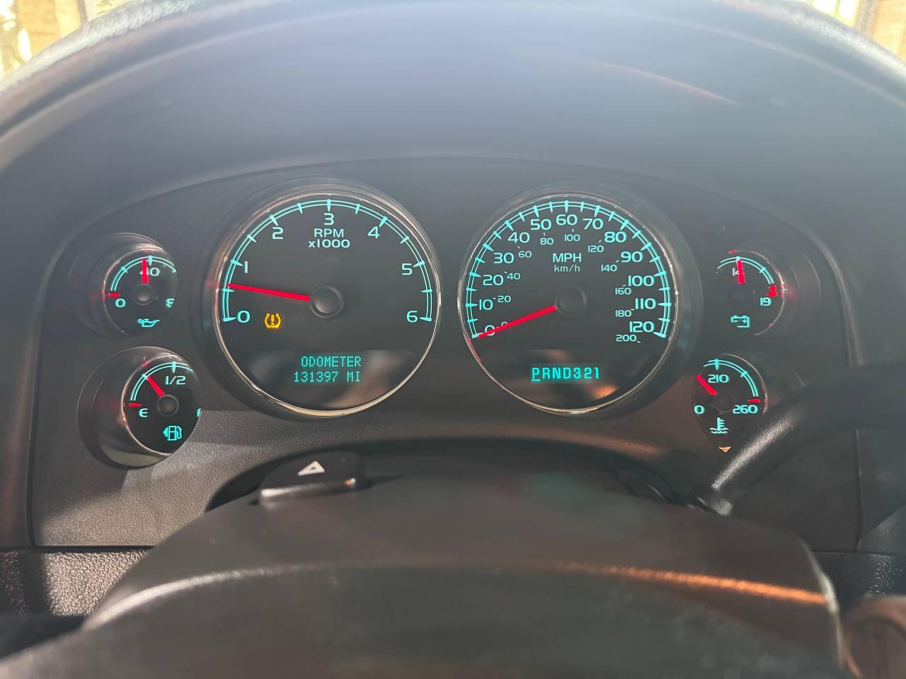 GMC Yukon 2WD 4dr 1500 SLT 2007