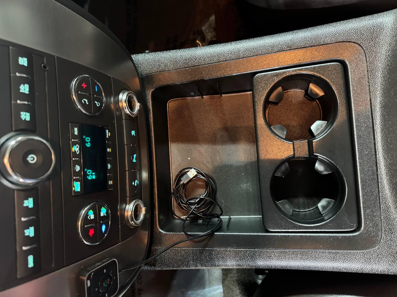 GMC Yukon 2WD 4dr 1500 SLT 2007