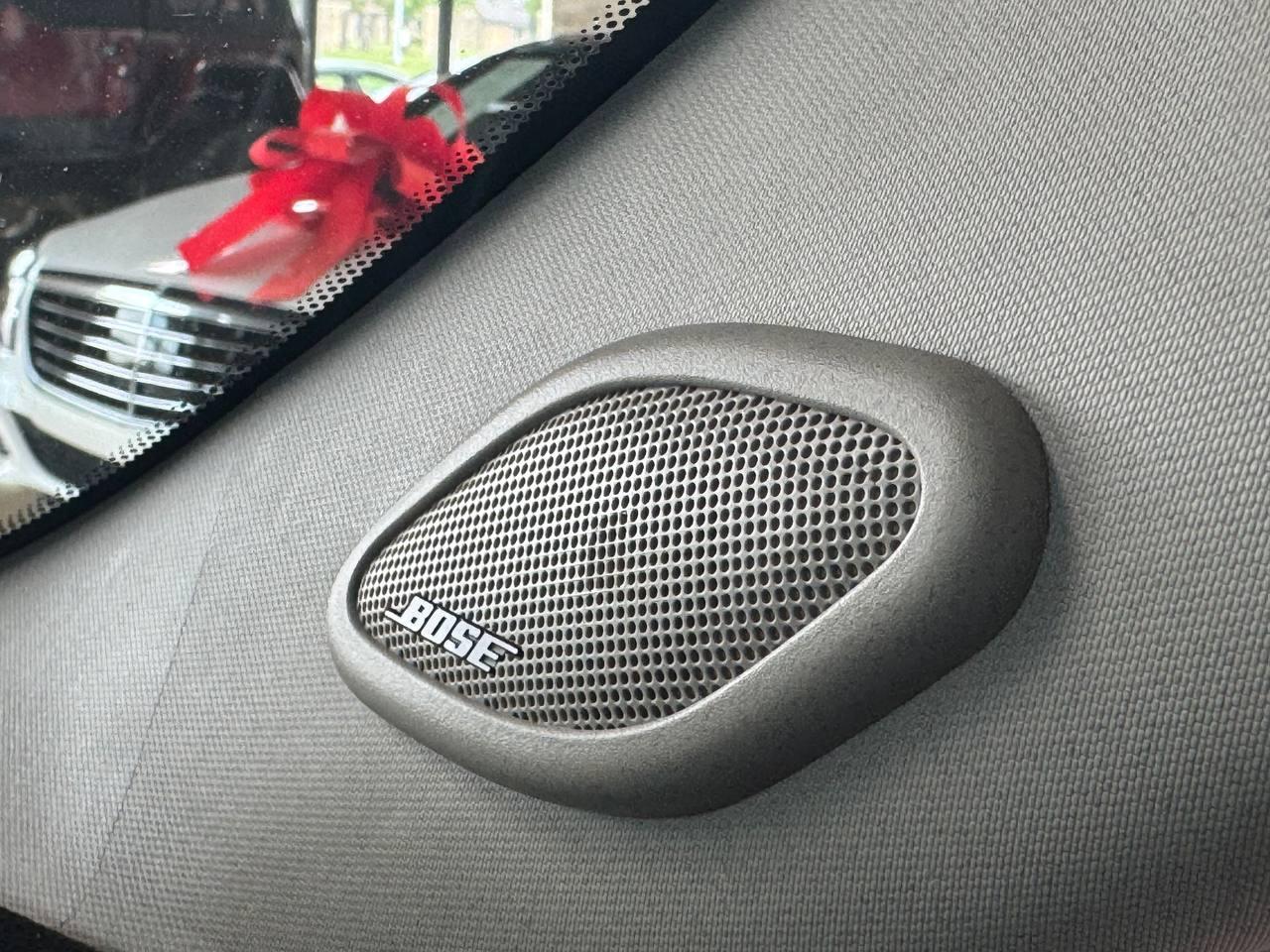 GMC Yukon 2WD 4dr 1500 SLT 2007