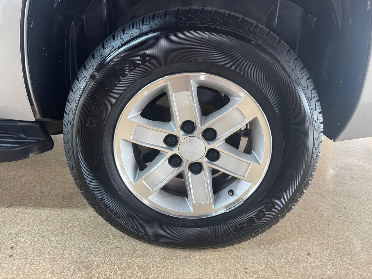 GMC Yukon 2WD 4dr 1500 SLT 2007