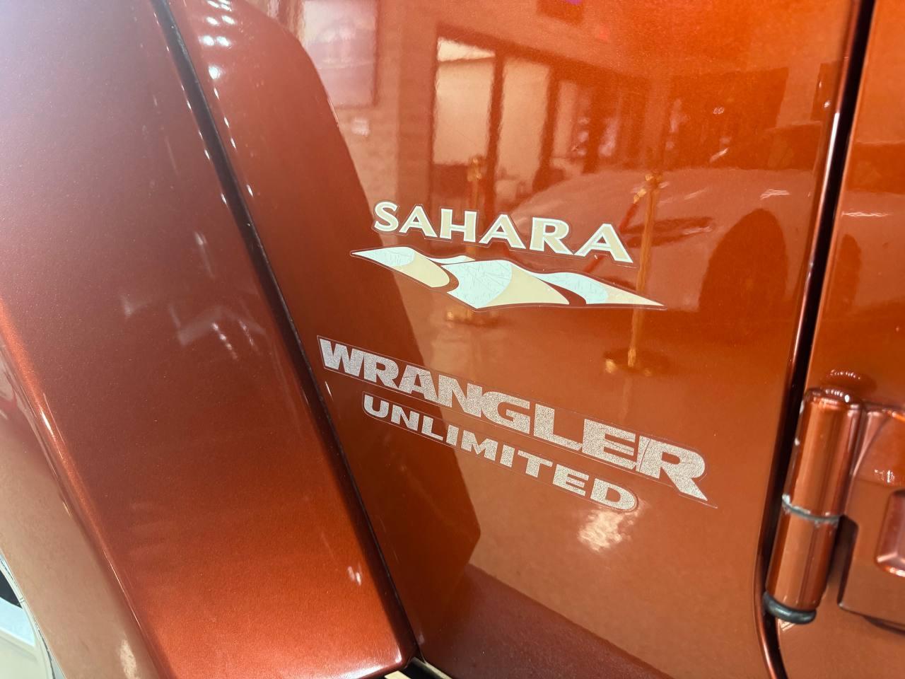 Jeep Wrangler Unlimited 4WD 4dr Sahara 2014