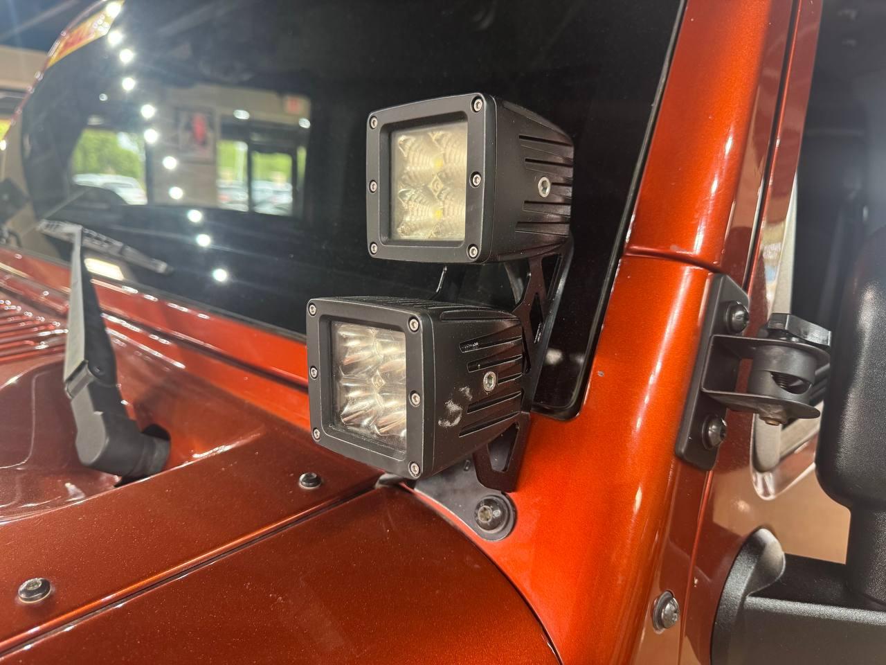 Jeep Wrangler Unlimited 4WD 4dr Sahara 2014