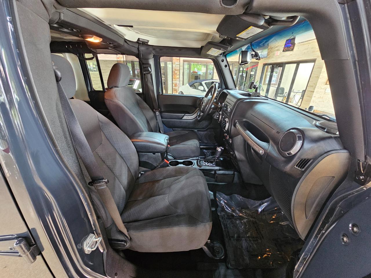 Jeep Wrangler JK Unlimited Sport S 4x4 2018