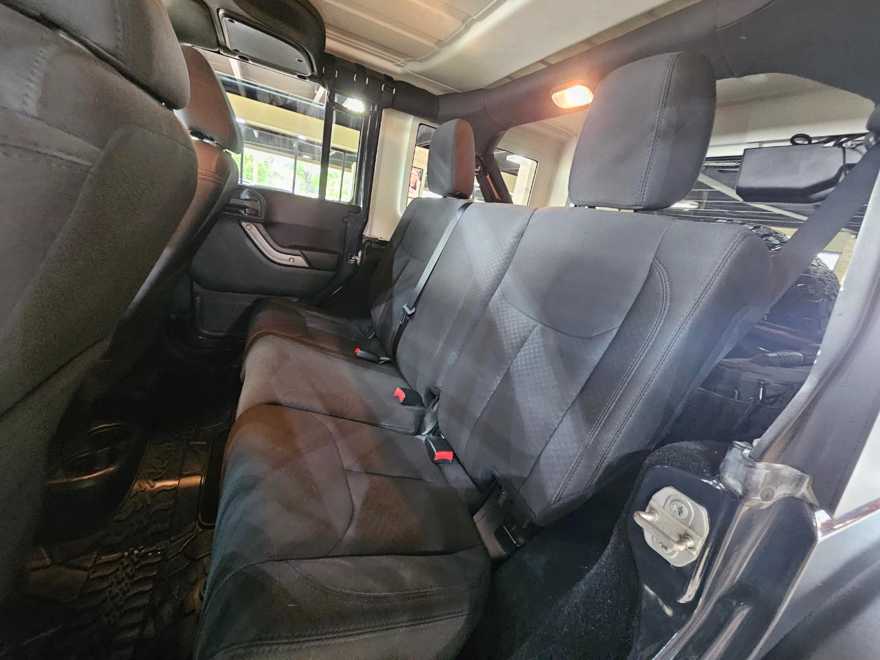 Jeep Wrangler JK Unlimited Sport S 4x4 2018