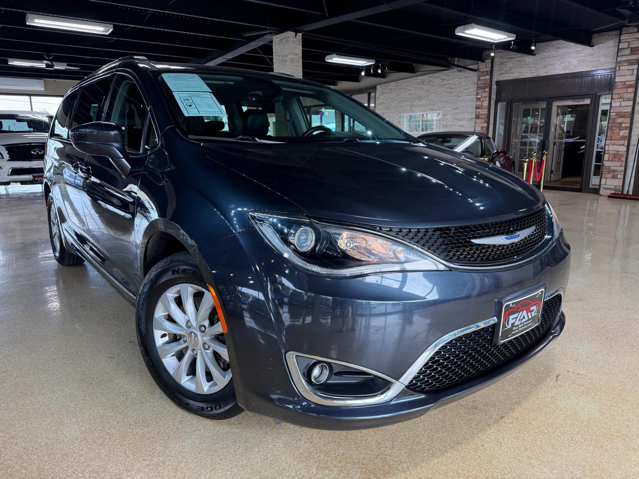 2019 Chrysler Pacifica Touring L FWD