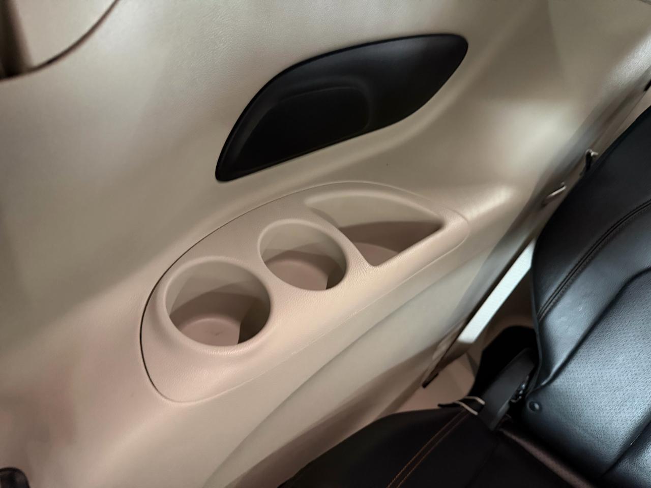 Chrysler Pacifica Touring L FWD 2019