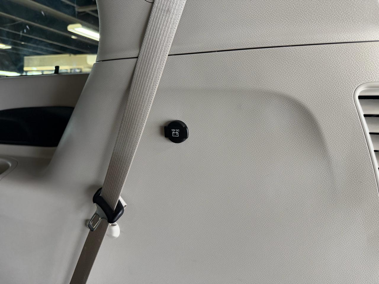 Chrysler Pacifica Touring L FWD 2019