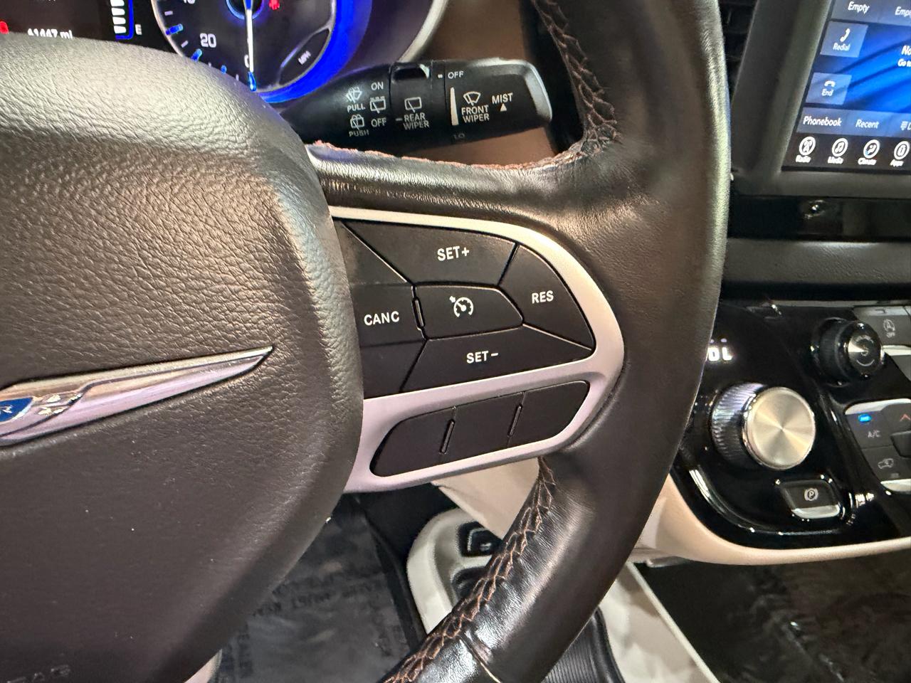 Chrysler Pacifica Touring L FWD 2019