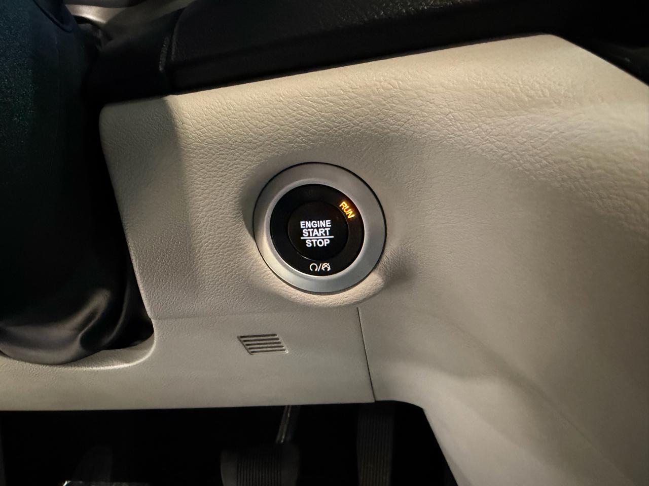 Chrysler Pacifica Touring L FWD 2019
