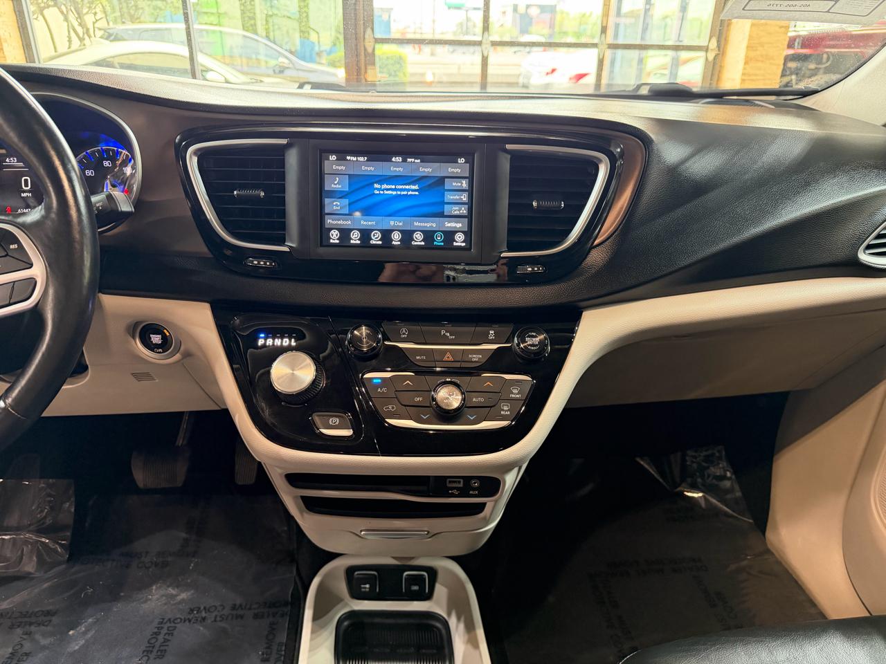 Chrysler Pacifica Touring L FWD 2019