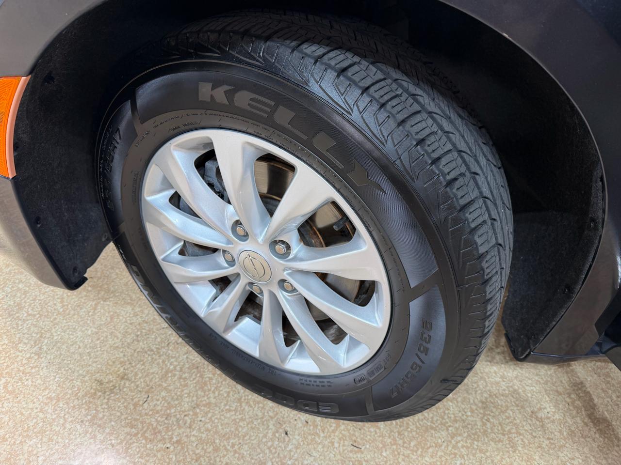 Chrysler Pacifica Touring L FWD 2019