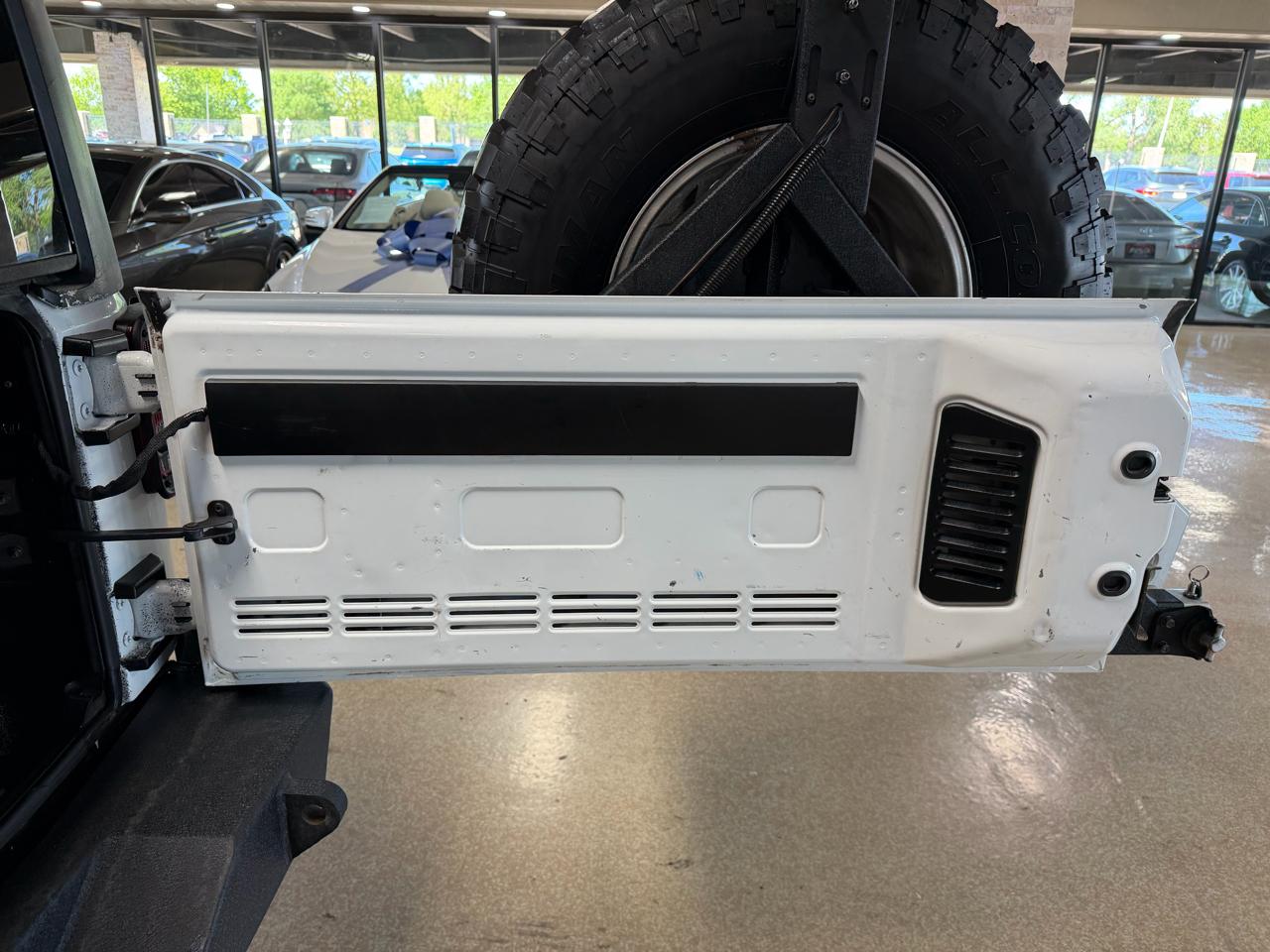 Jeep Wrangler Unlimited 4WD 4dr Sport 2016