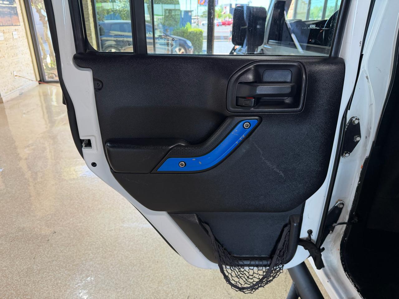 Jeep Wrangler Unlimited 4WD 4dr Sport 2016