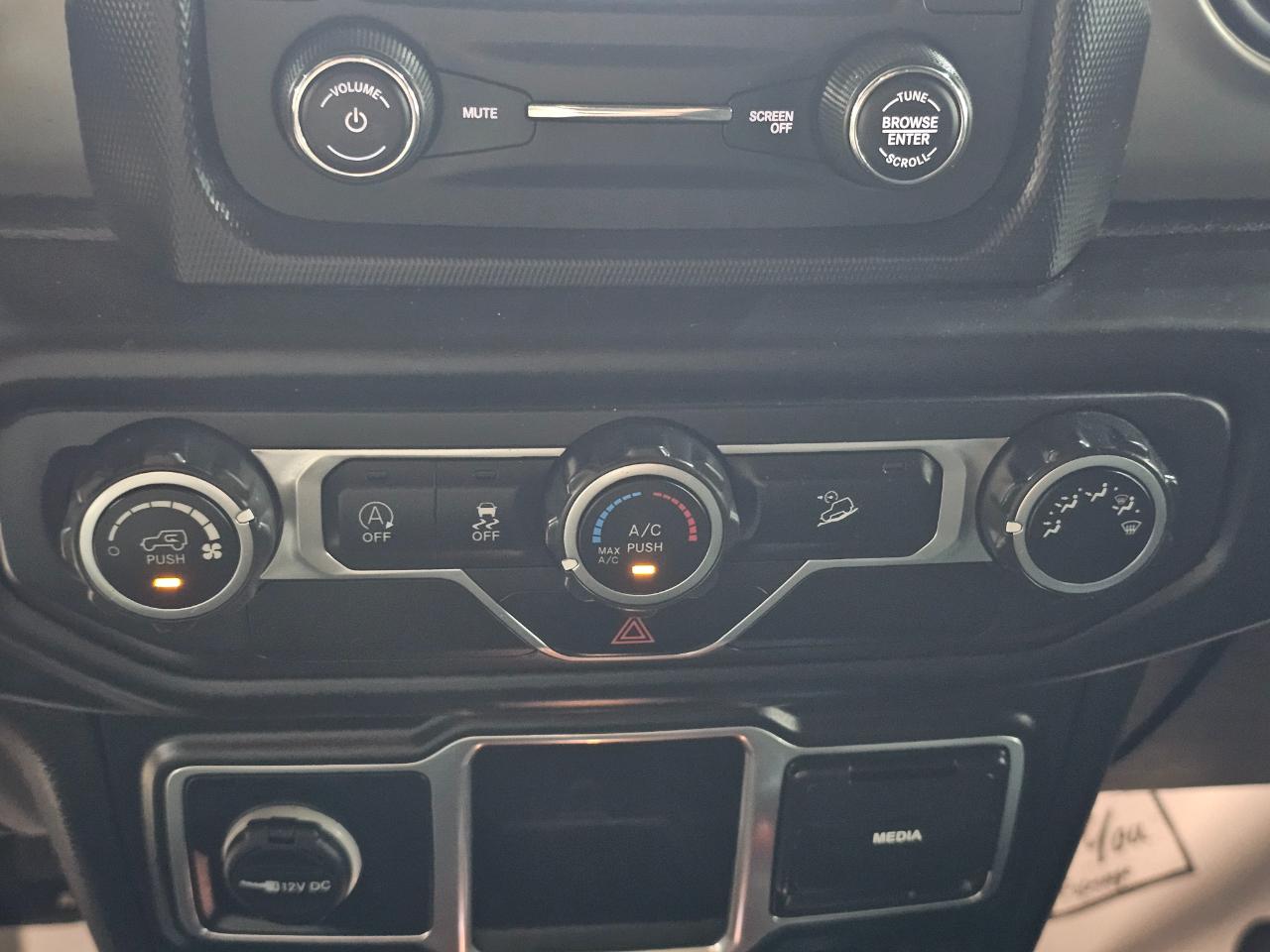 Jeep Wrangler Unlimited Sport 4x4 2018