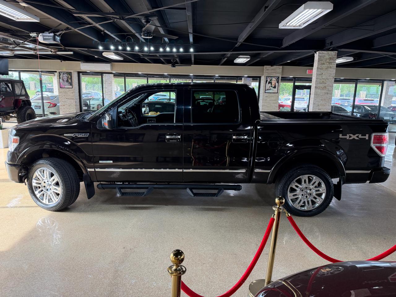 Ford F-150 4WD SuperCrew 145" XL 2013