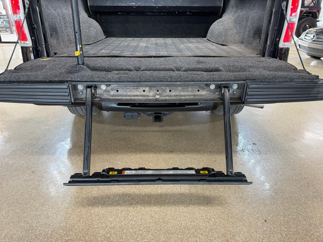 Ford F-150 4WD SuperCrew 145" XL 2013