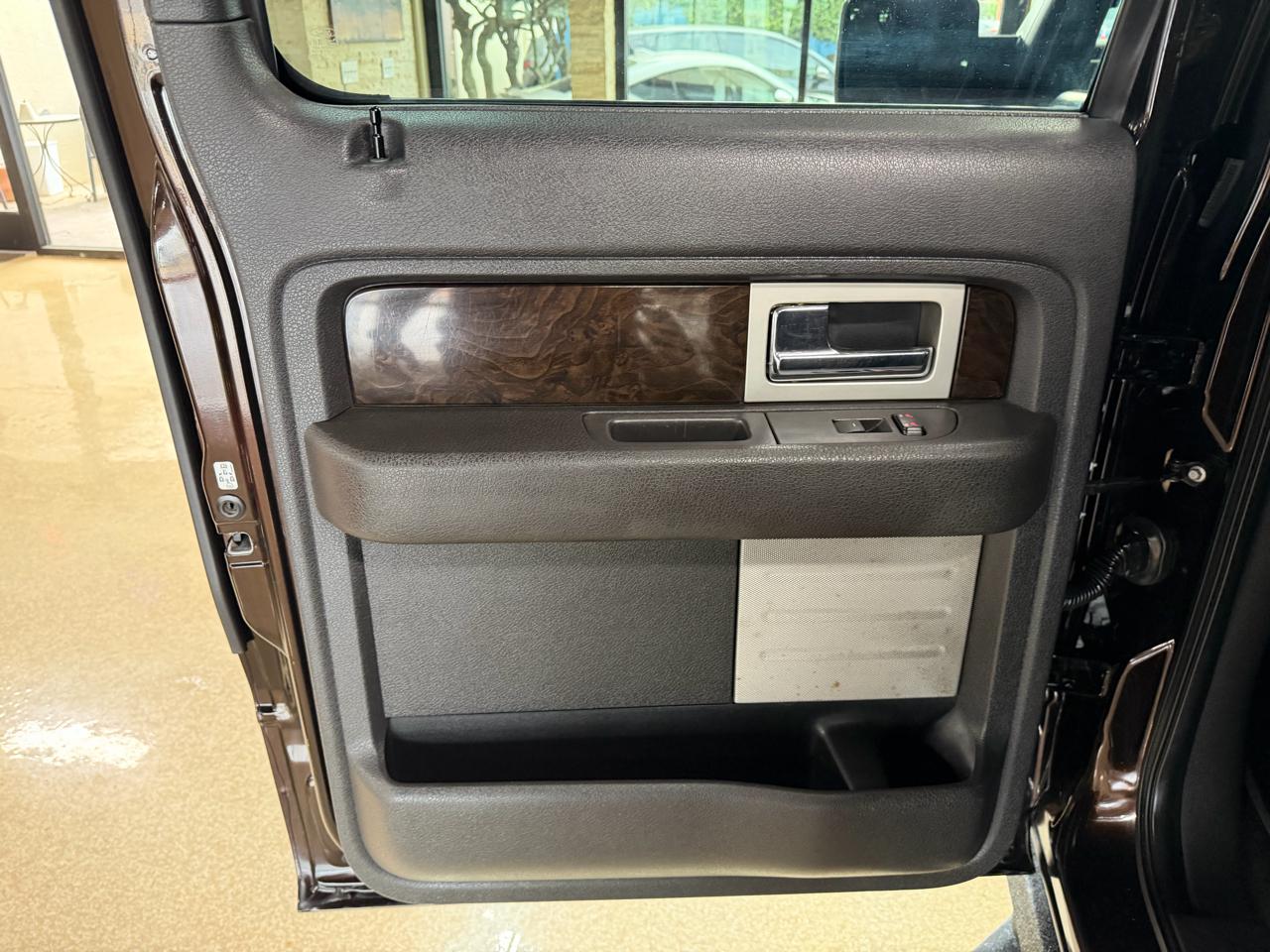 Ford F-150 4WD SuperCrew 145" XL 2013