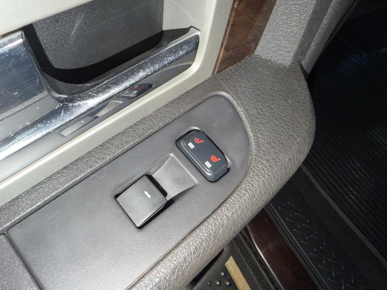 Ford F-150 4WD SuperCrew 145" XL 2013