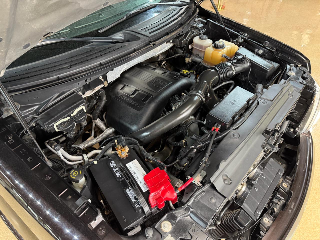 Ford F-150 4WD SuperCrew 145" XL 2013