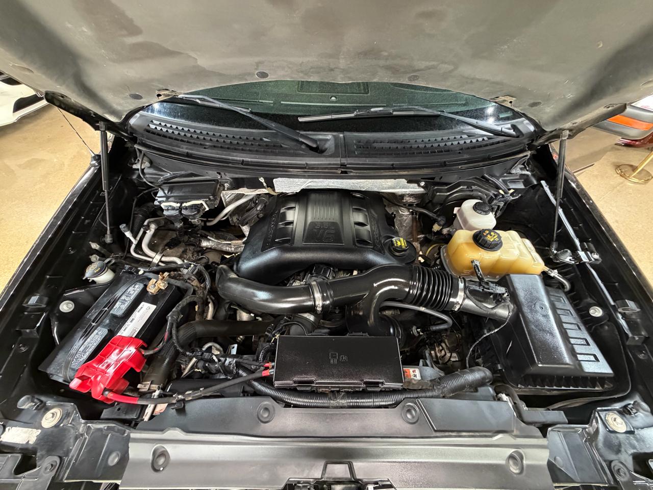 Ford F-150 4WD SuperCrew 145" XL 2013