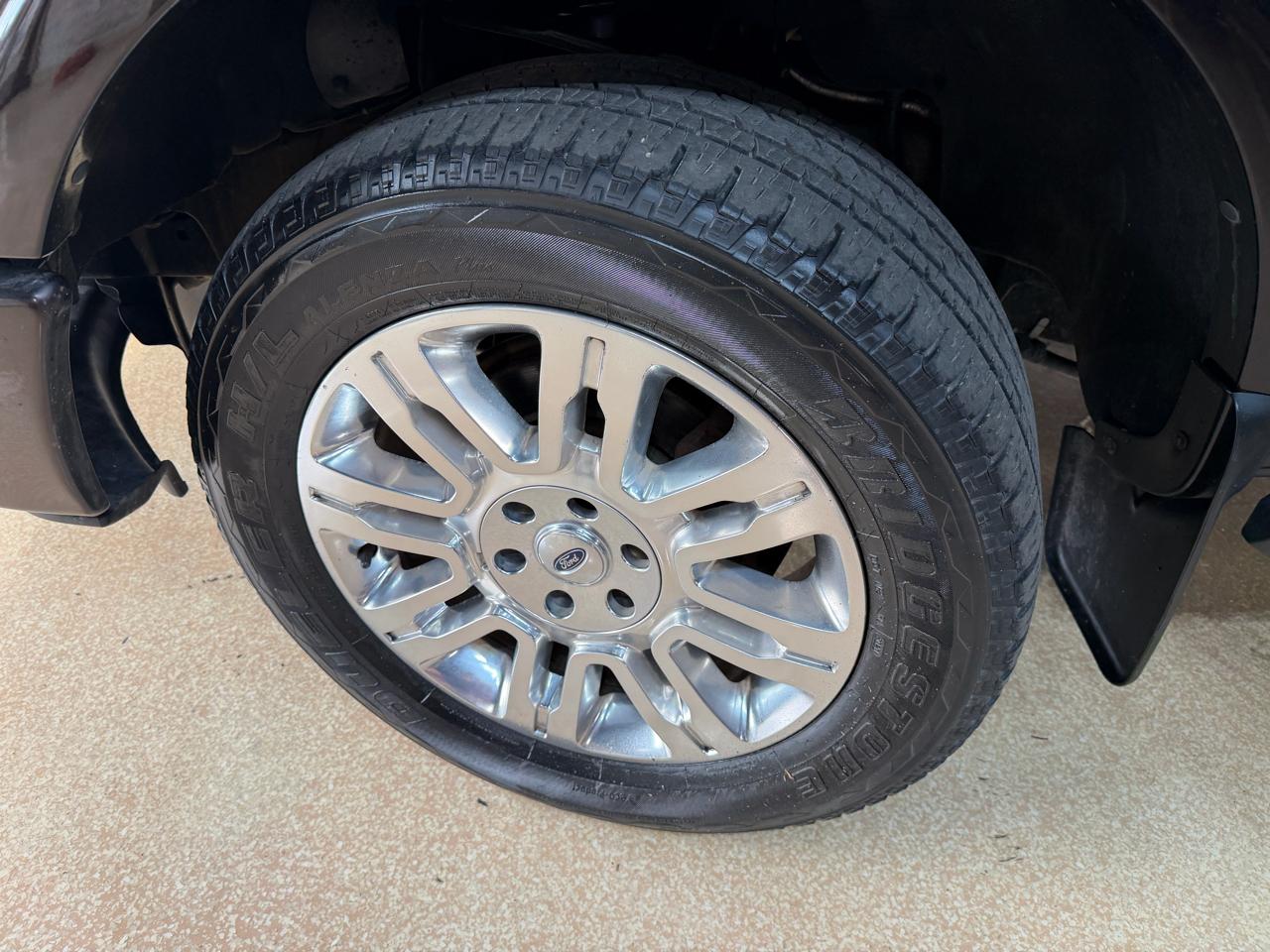 Ford F-150 4WD SuperCrew 145" XL 2013