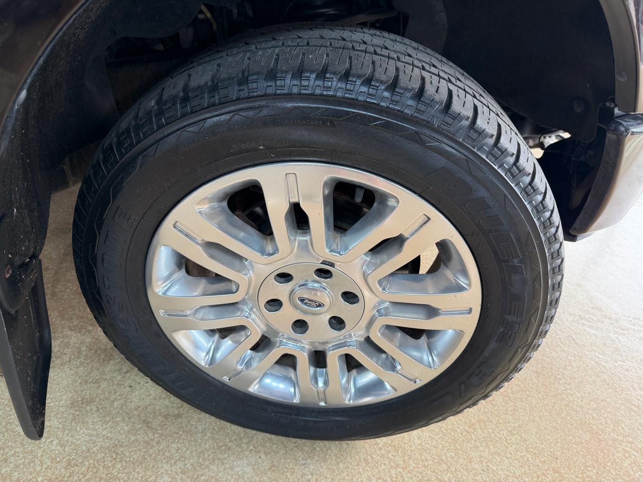 Ford F-150 4WD SuperCrew 145" XL 2013