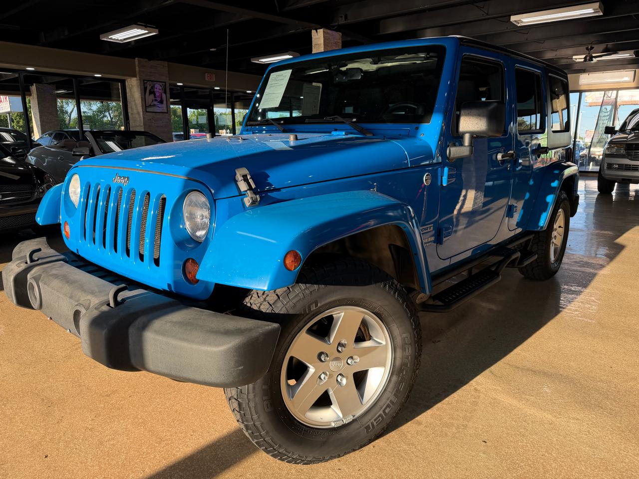 Jeep Wrangler Unlimited 4WD 4dr Sport 2011