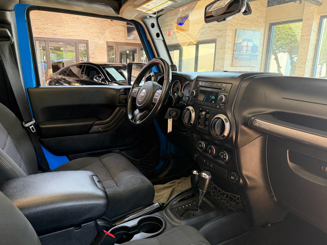 Jeep Wrangler Unlimited 4WD 4dr Sport 2011