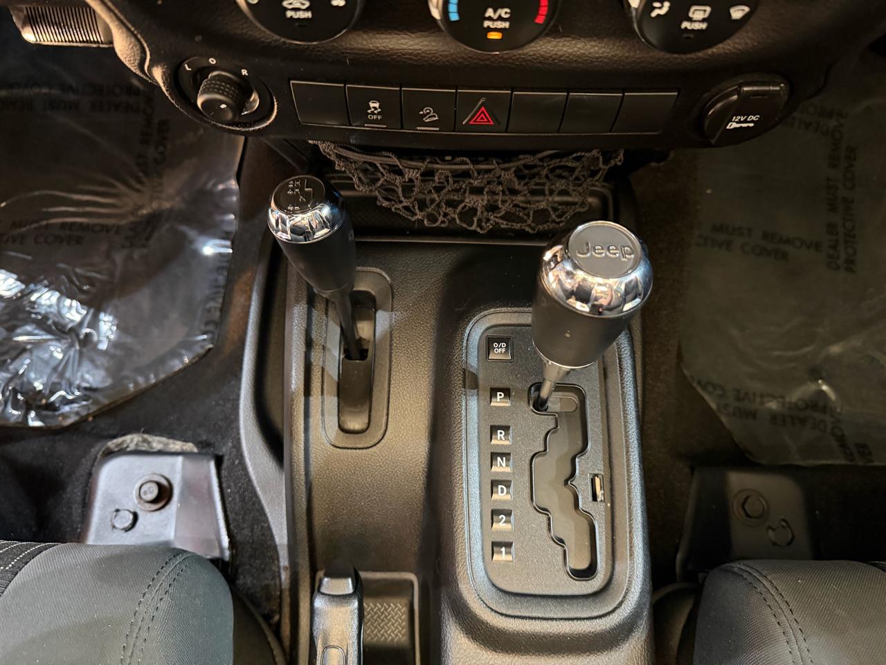 Jeep Wrangler Unlimited 4WD 4dr Sport 2011