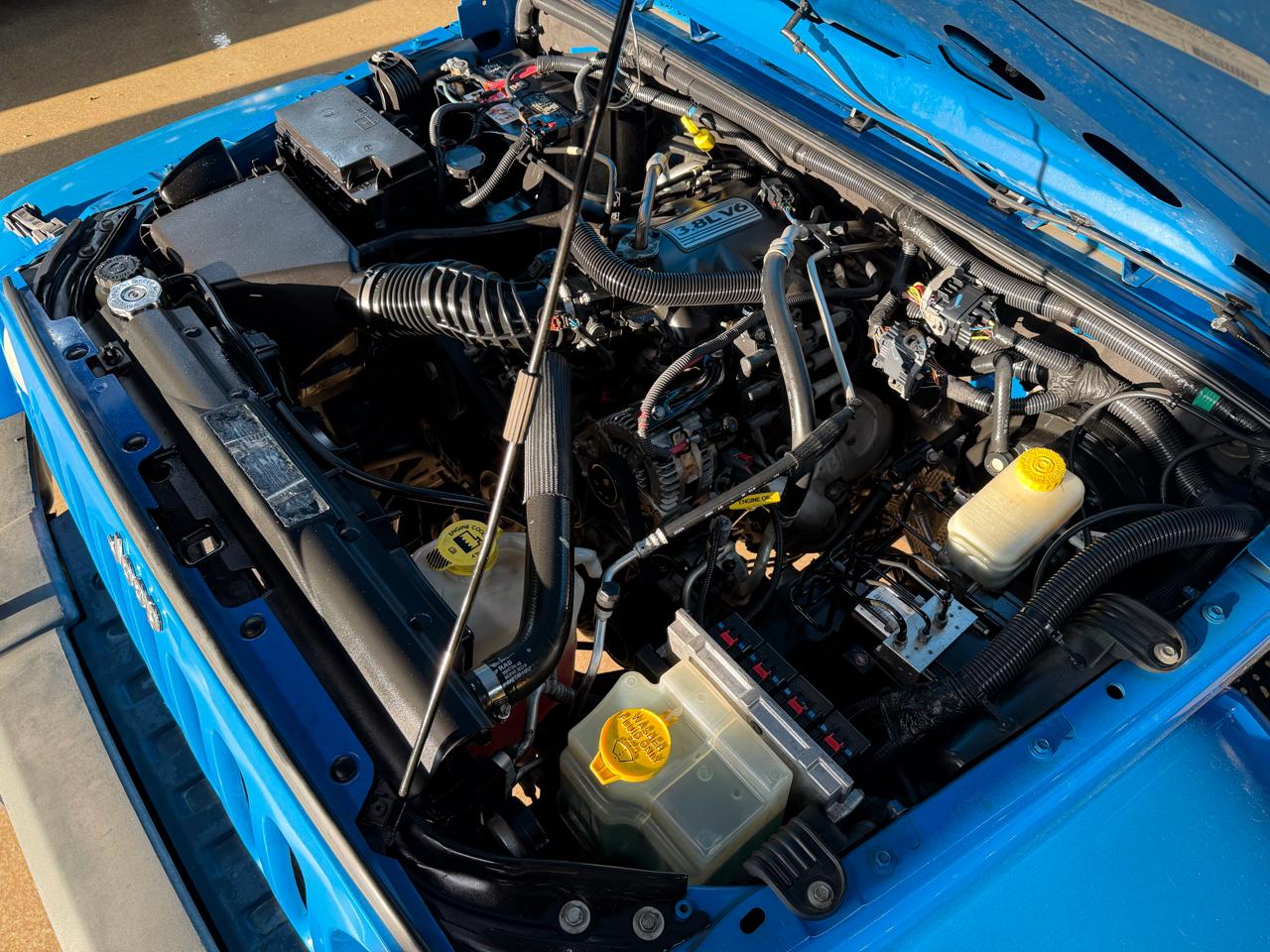 Jeep Wrangler Unlimited 4WD 4dr Sport 2011