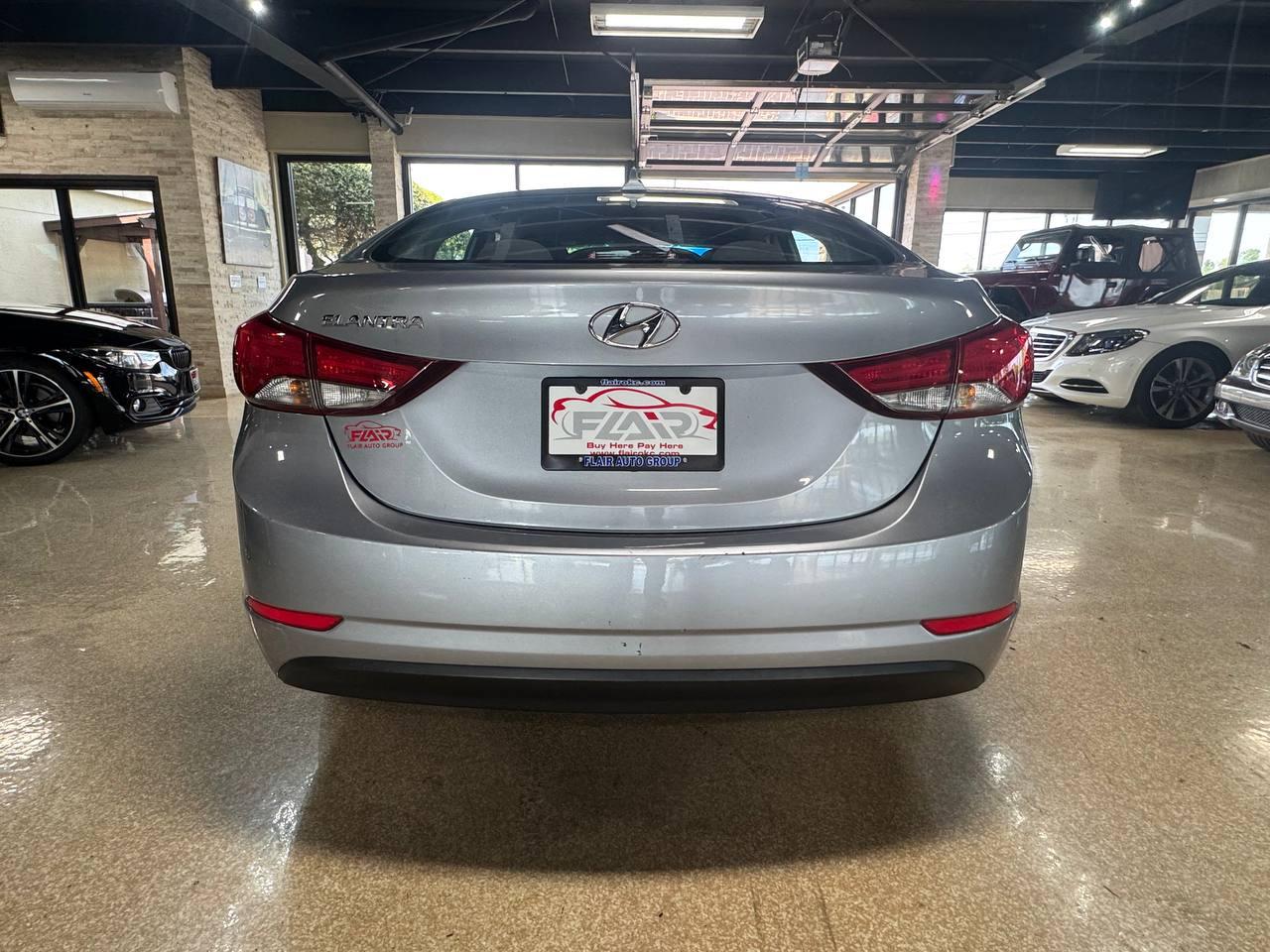 Hyundai Elantra 4dr Sdn Auto SE (Alabama Plant) 2016