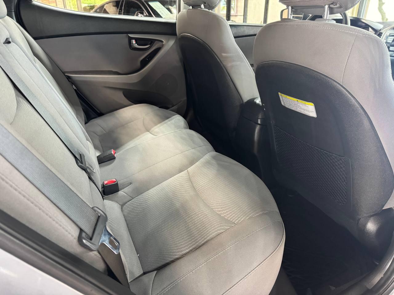 Hyundai Elantra 4dr Sdn Auto SE (Alabama Plant) 2016