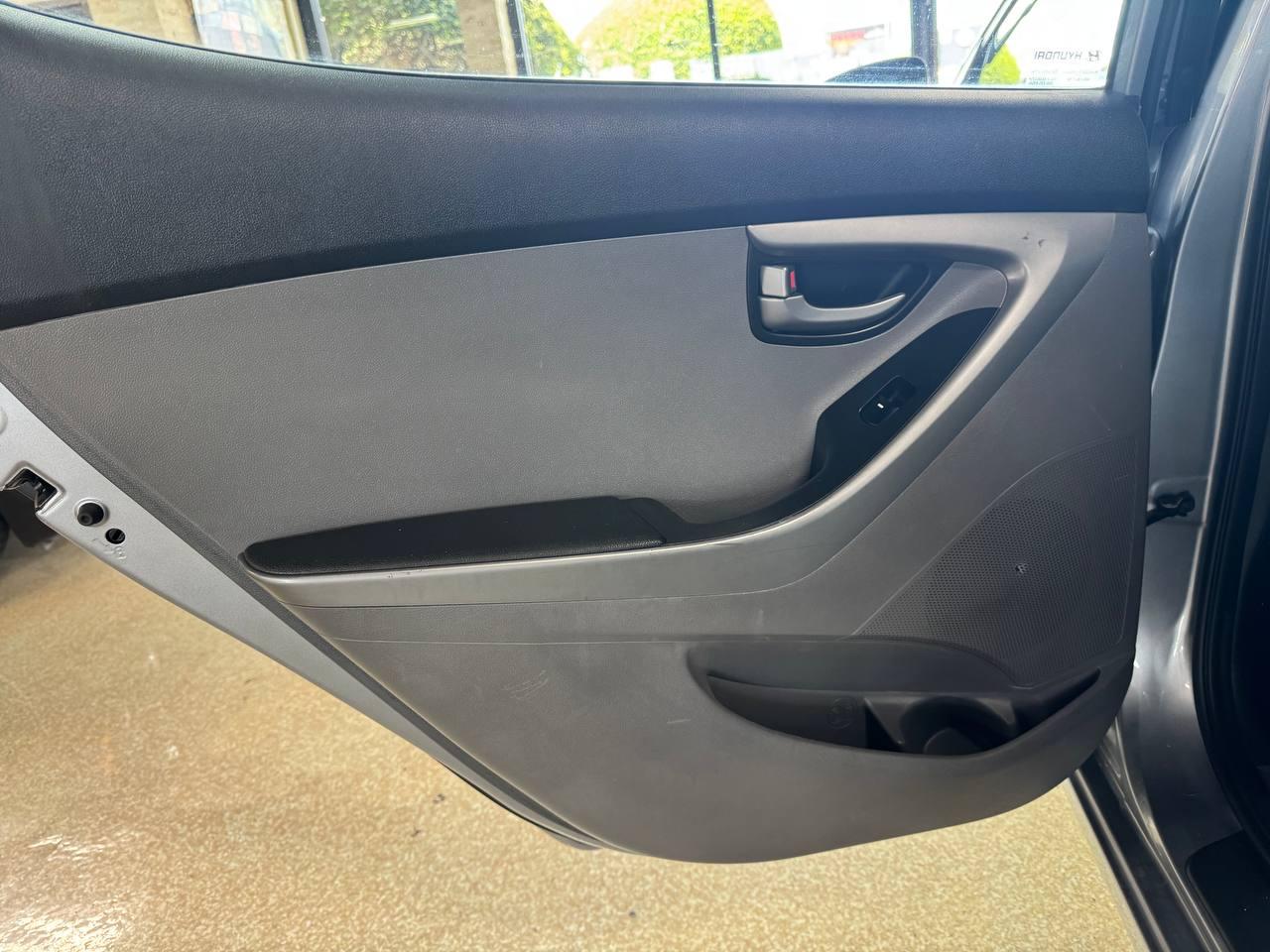 Hyundai Elantra 4dr Sdn Auto SE (Alabama Plant) 2016