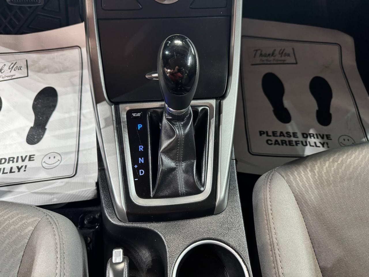 Hyundai Elantra 4dr Sdn Auto SE (Alabama Plant) 2016