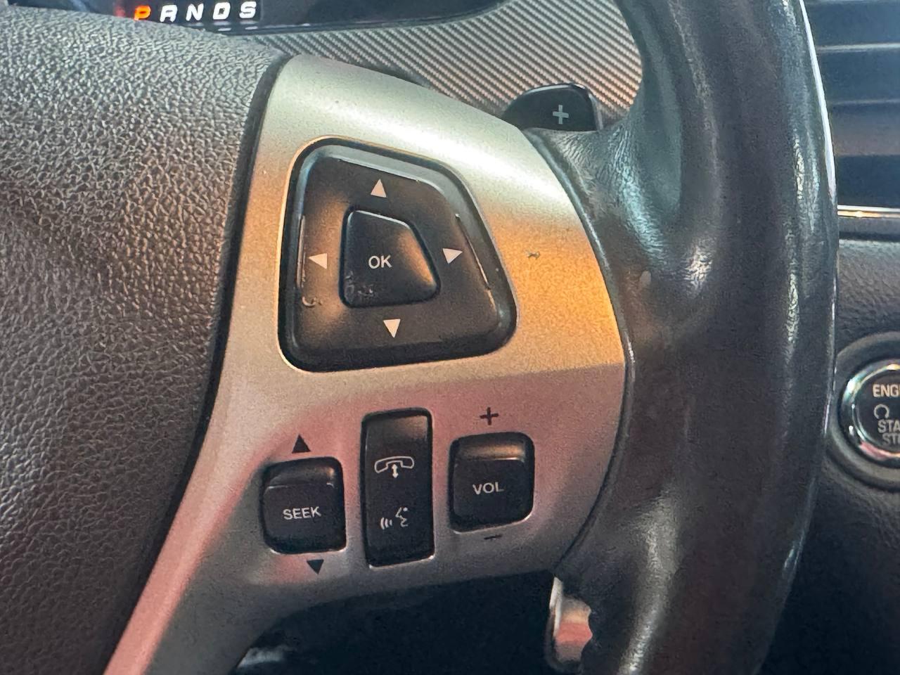 Ford Taurus 4dr Sdn SHO AWD 2016