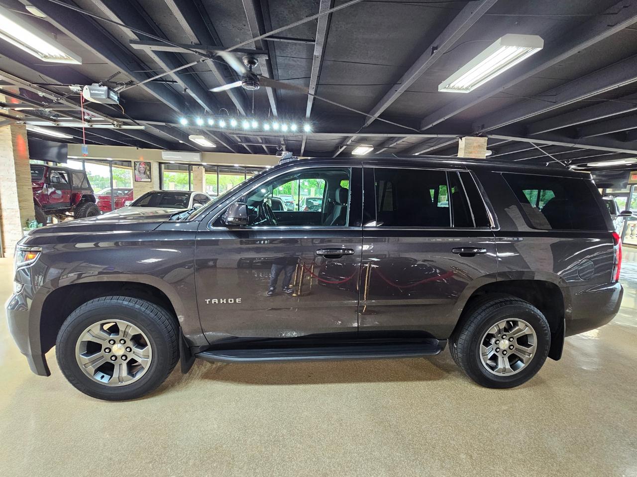 Chevrolet Tahoe 4WD 4dr LS 2018