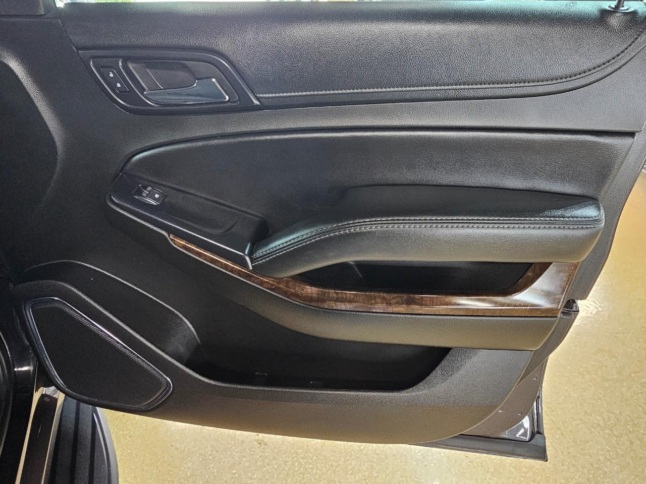 Chevrolet Tahoe 4WD 4dr LS 2018