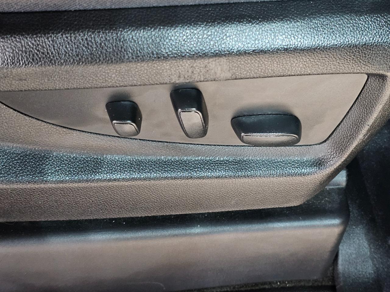 Chevrolet Tahoe 4WD 4dr LS 2018